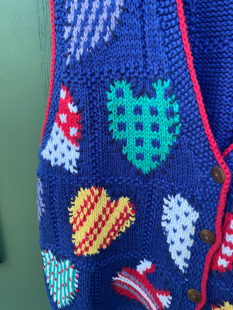 Vintage 90s Heart Knit Sweater Vest (S/M)