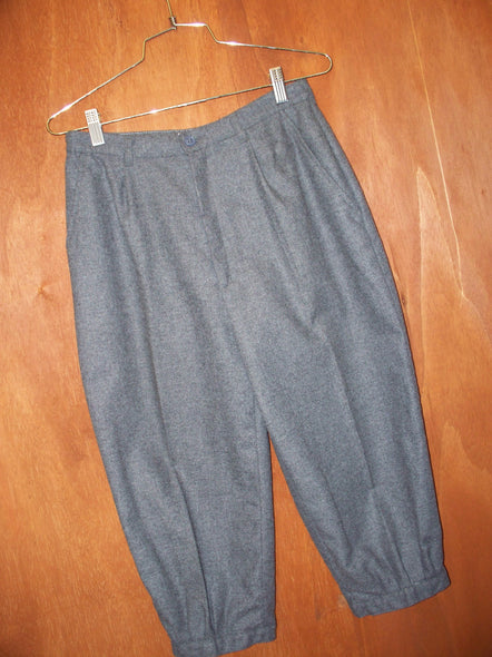 Pierre Cardin Cotton-Blend Charcoal Capri (S)