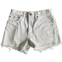 Vintage 90s Distressed Levis Shorts (27”)