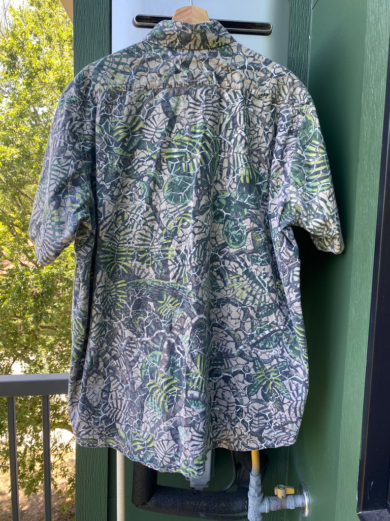 Vintage 90s Camo Shirt (XXL)
