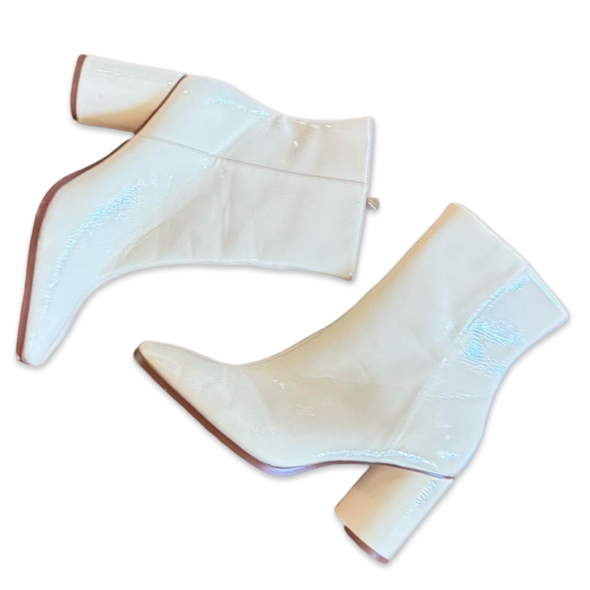 Y2K Patent White Boots