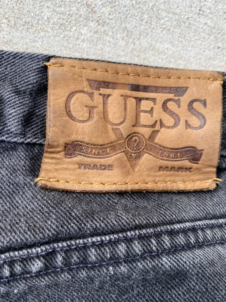 Vintage 90s Black Guess Jeans (32)