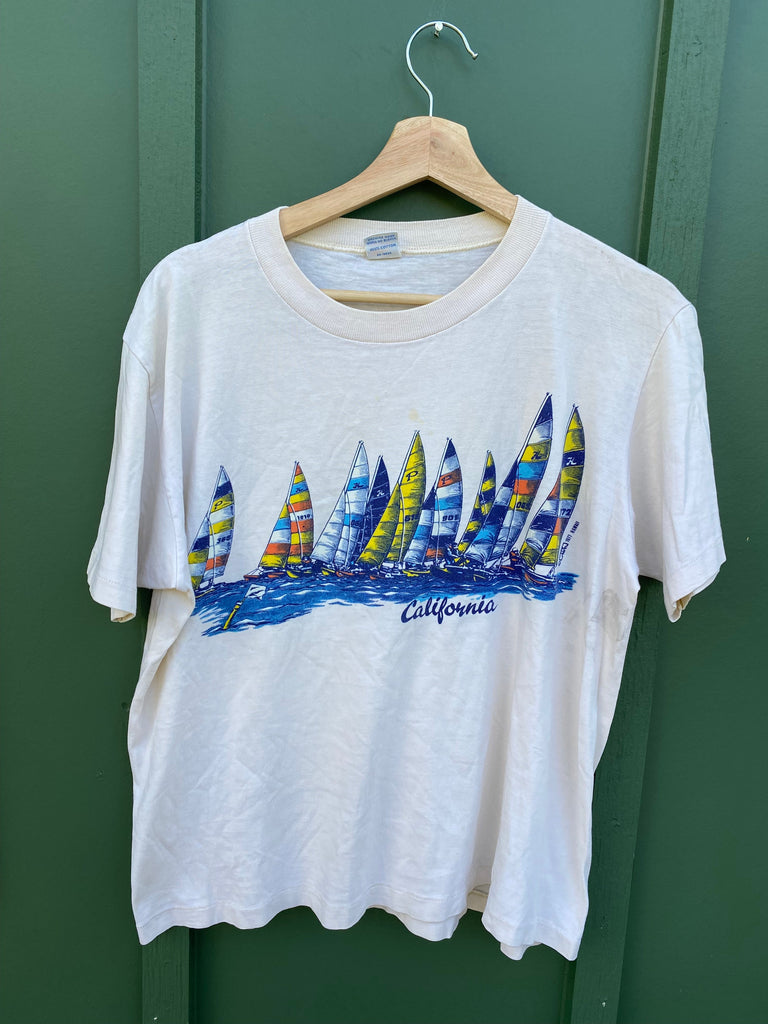 Vintage 70s Crazy Hawaii Sail Boat California Tee (M/L)