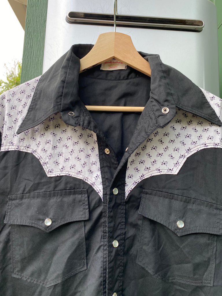 Vintage 70s Floral Pearl Snap Shirt (M/L)