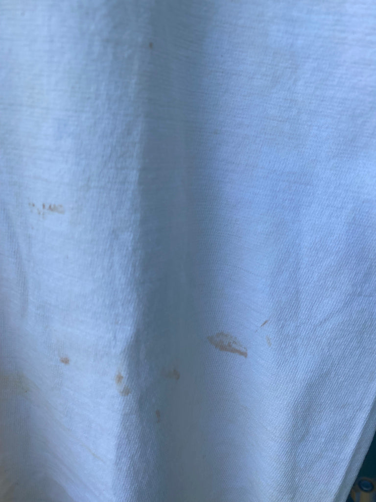 Vintage 90s Hard Man is Good To Find Art Tee (L/XL)