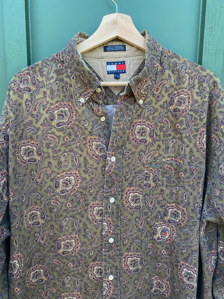 Vintage 90s Tommy Hilfiger Paisley Button Up (XL)