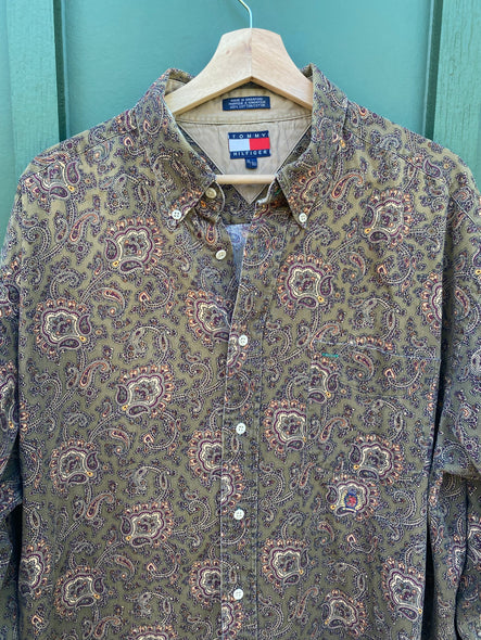 Vintage 90s Tommy Hilfiger Paisley Button Up (XL)