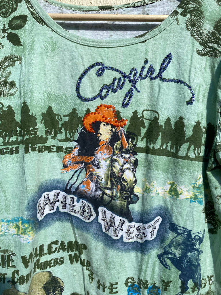 Y2K Cowgirl Wildwest Diamond Print Cropped Tee (M/L)