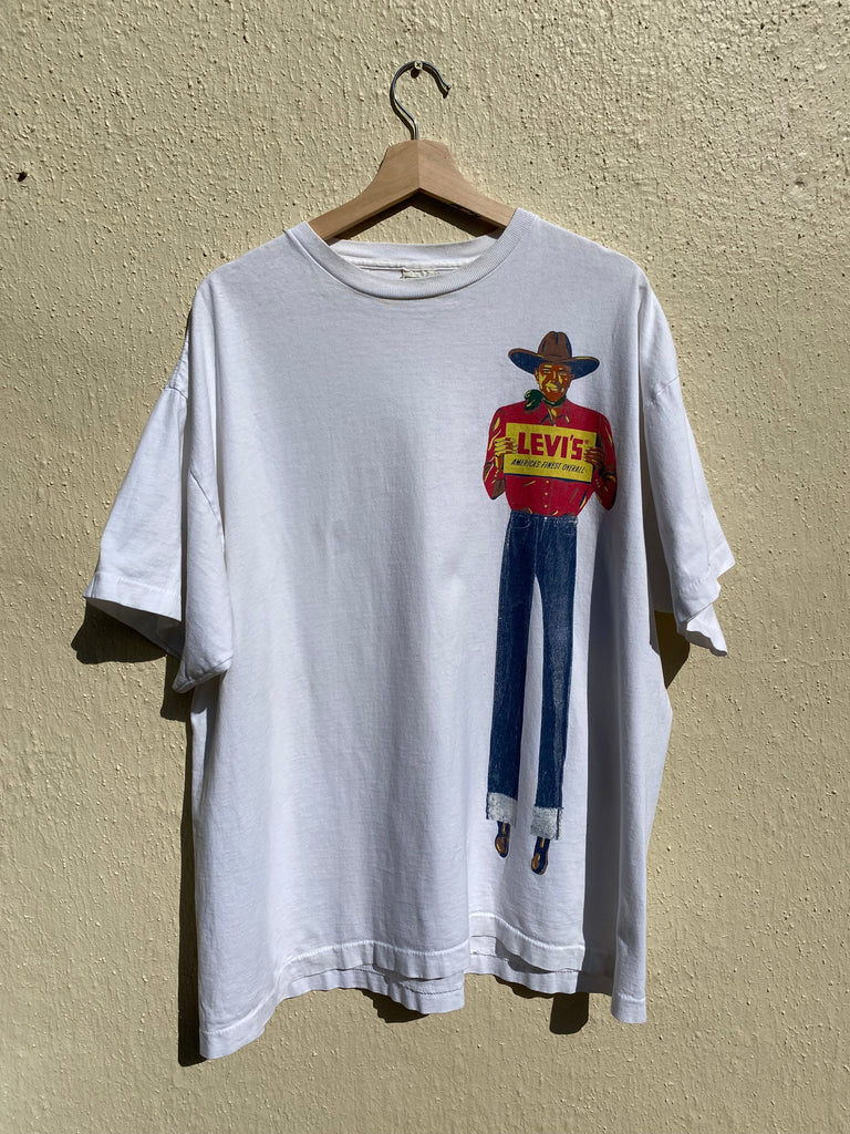 RARE Vintage 90s Levis Big Saddle-Man Tee (XL)