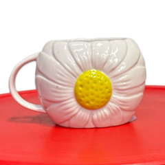 Vintage Daisy Mug