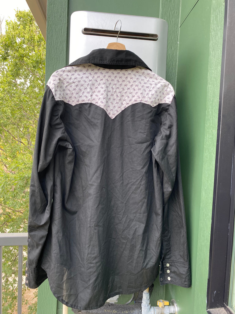 Vintage 70s Floral Pearl Snap Shirt (M/L)