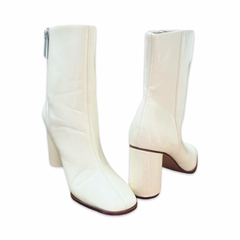 Y2K Patent White Boots