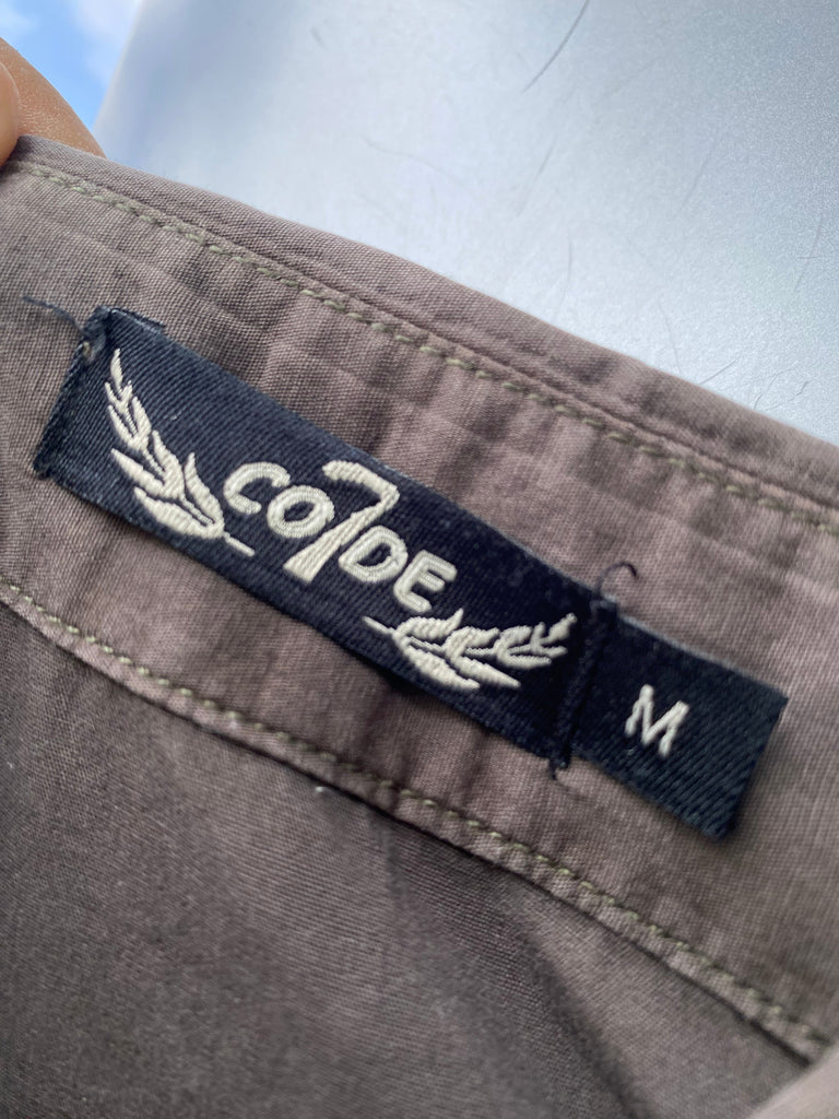 Vintage Y2K Code 7 Button Down (M/L)