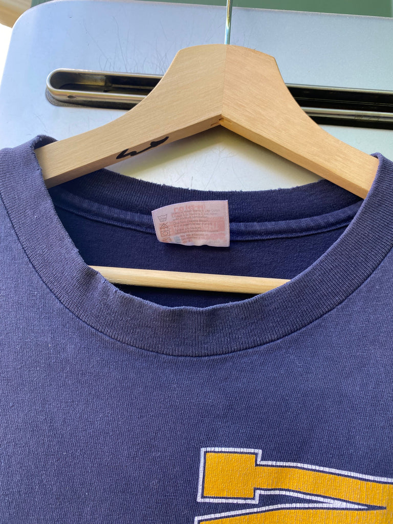 Vintage 90s Notre Dame Fighting Irish Tee (M/L)