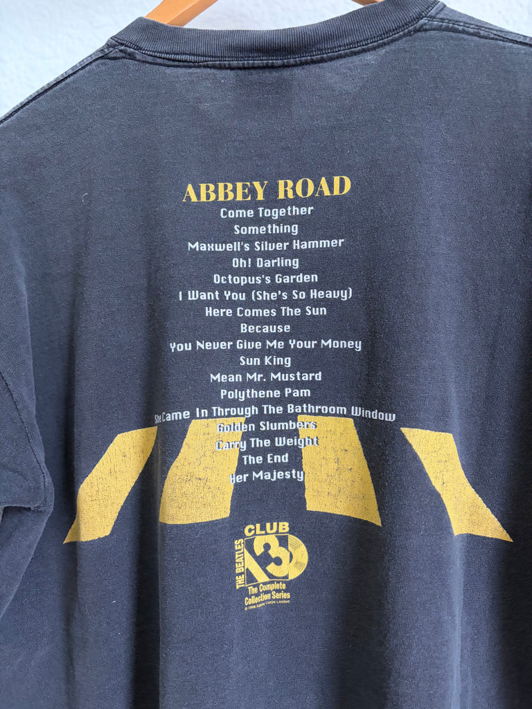Vintage 90s Abbey Road Beatles Band Tee (M/L)