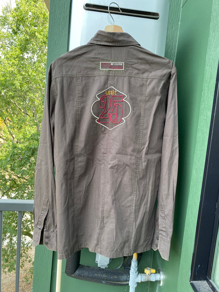 Vintage Y2K Code 7 Button Down (M/L)