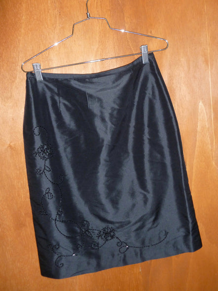 Black Silk Beaded Pencil Skirt  (10)