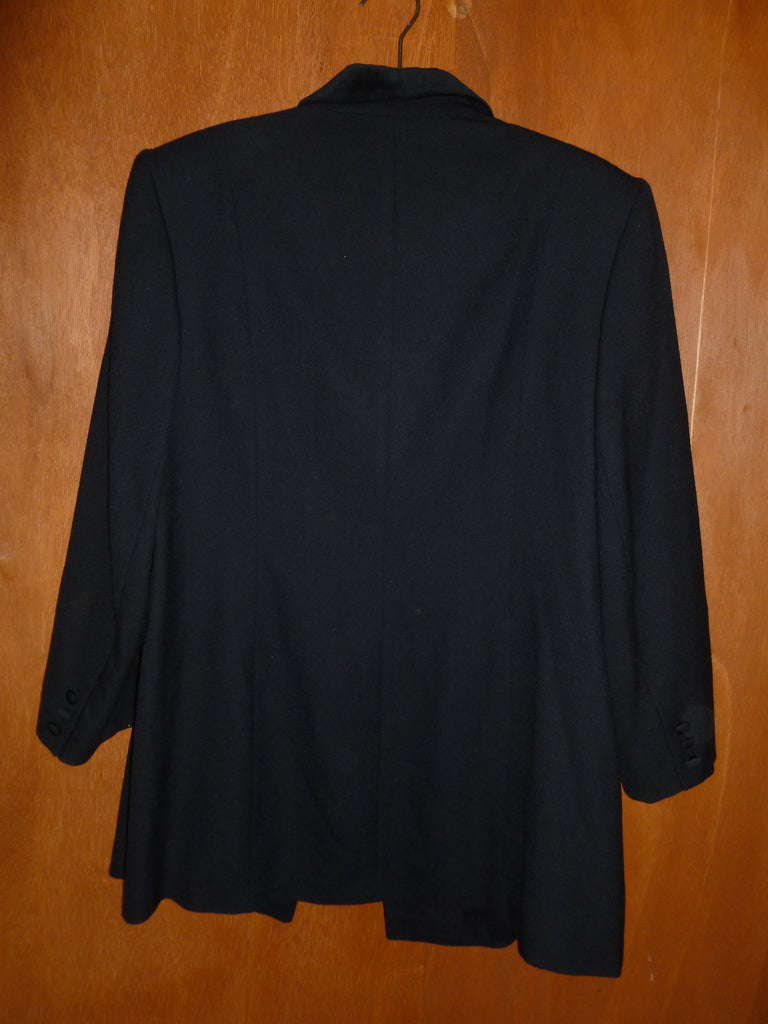 Wool-Blend Velvet Collar Jacket (22W)
