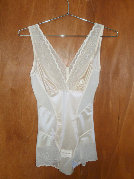 Nude Lace Clasp-Front Bodysuit