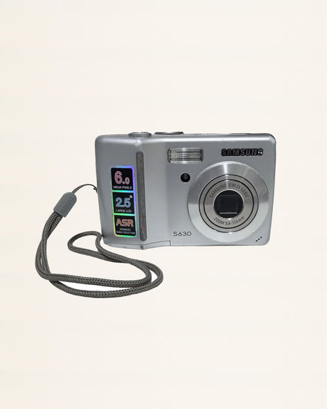 Vintage Samsung Digital Camera