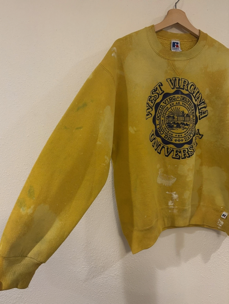 Vintage Sweatshirt Mens Large Yellow  West Virginia University Graphic 90s