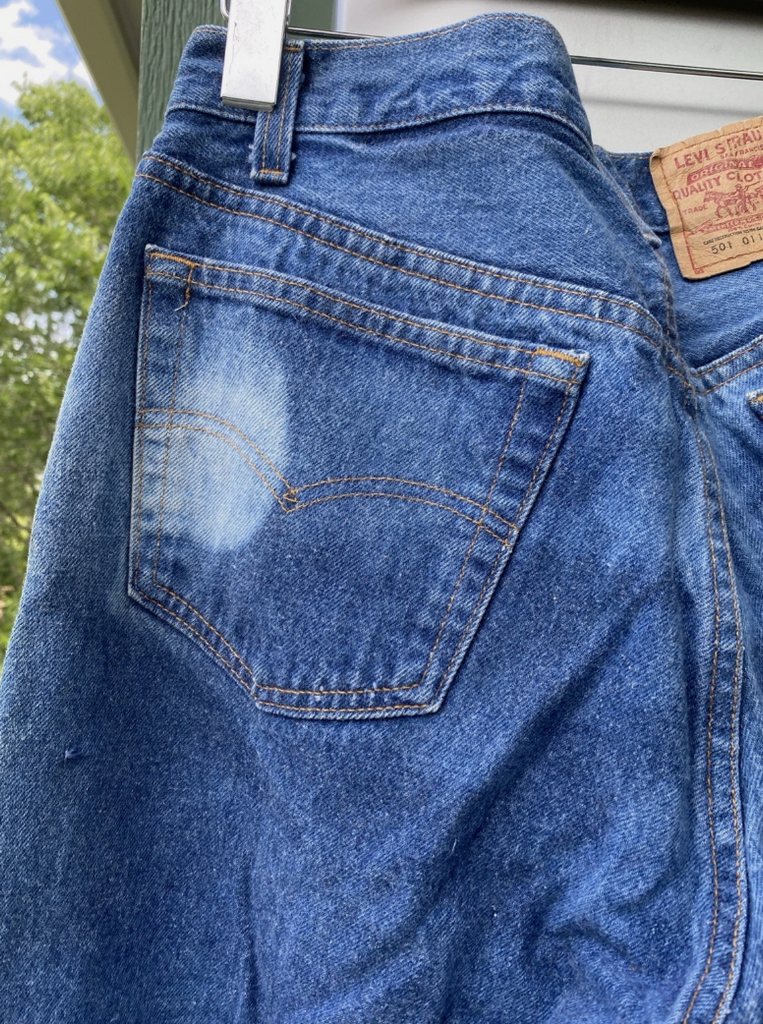 Vintage Levis 501 Jeans Men Bleach Wash! Made In USA Button Fly Fits 32x32