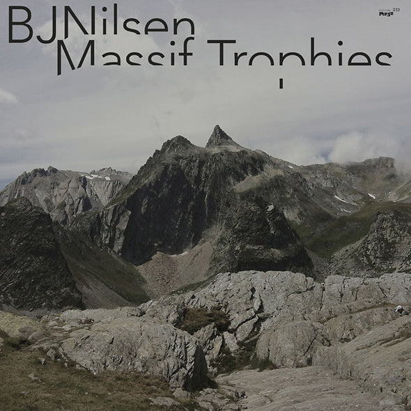 BJ NILSEN Massif Trophies