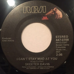 Skeeter Davis : The End Of The World / I Can't Stay Mad At You (7", RE, Ste)