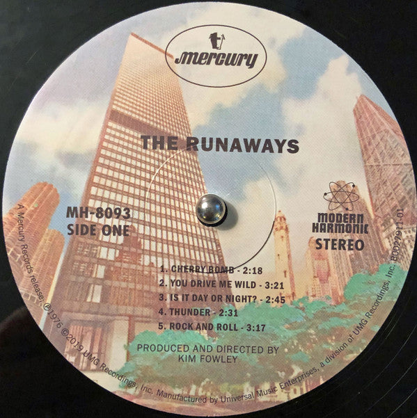The Runaways : The Runaways (LP, Album, RE, 180)
