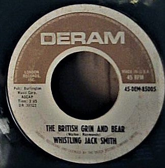 Whistling Jack Smith : I Was Kaiser Bill's Batman / The British Grin And Bear (7", Single, Styrene, Ter)