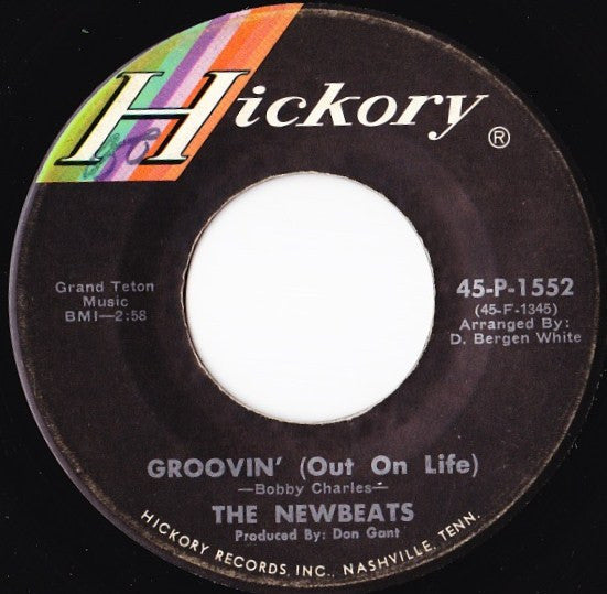 The Newbeats : Groovin' (Out On Life) (7", Single)