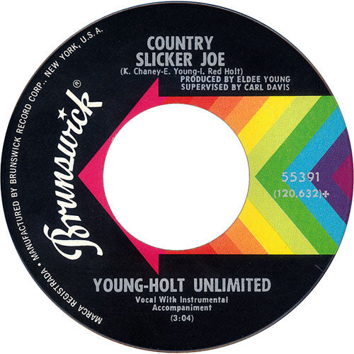 Young-Holt Unlimited* : Soulful Strut (7", Single, Glo)