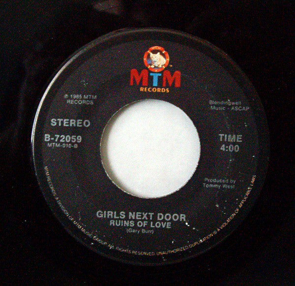 Girls Next Door : Love Will Get You Through Times Of No Money (7", Single)