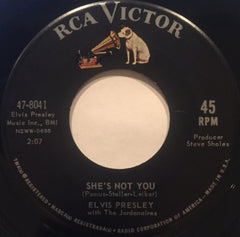 Elvis* : She's Not You (7", Single, Ind)